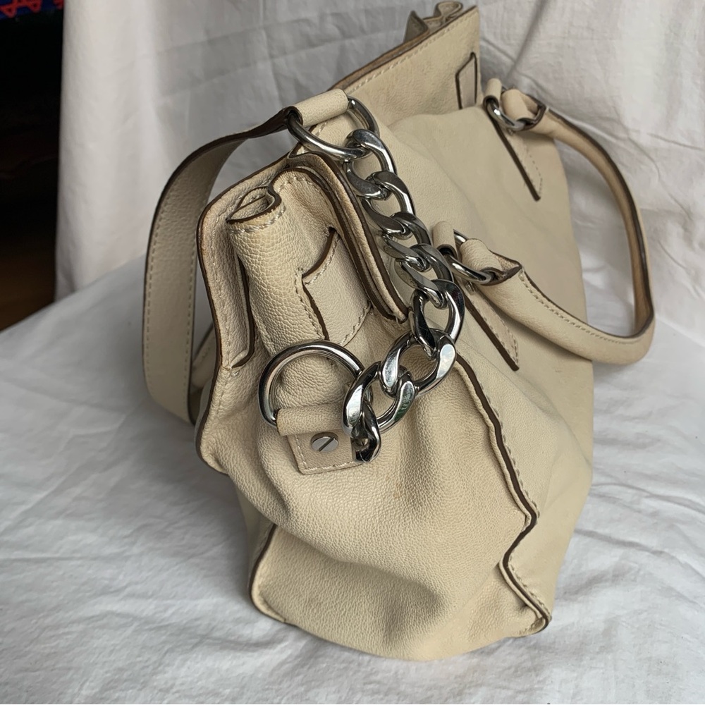 Chic Michael Kors Vintage Leather Cream Satchel Bag - Picture 8 of 8